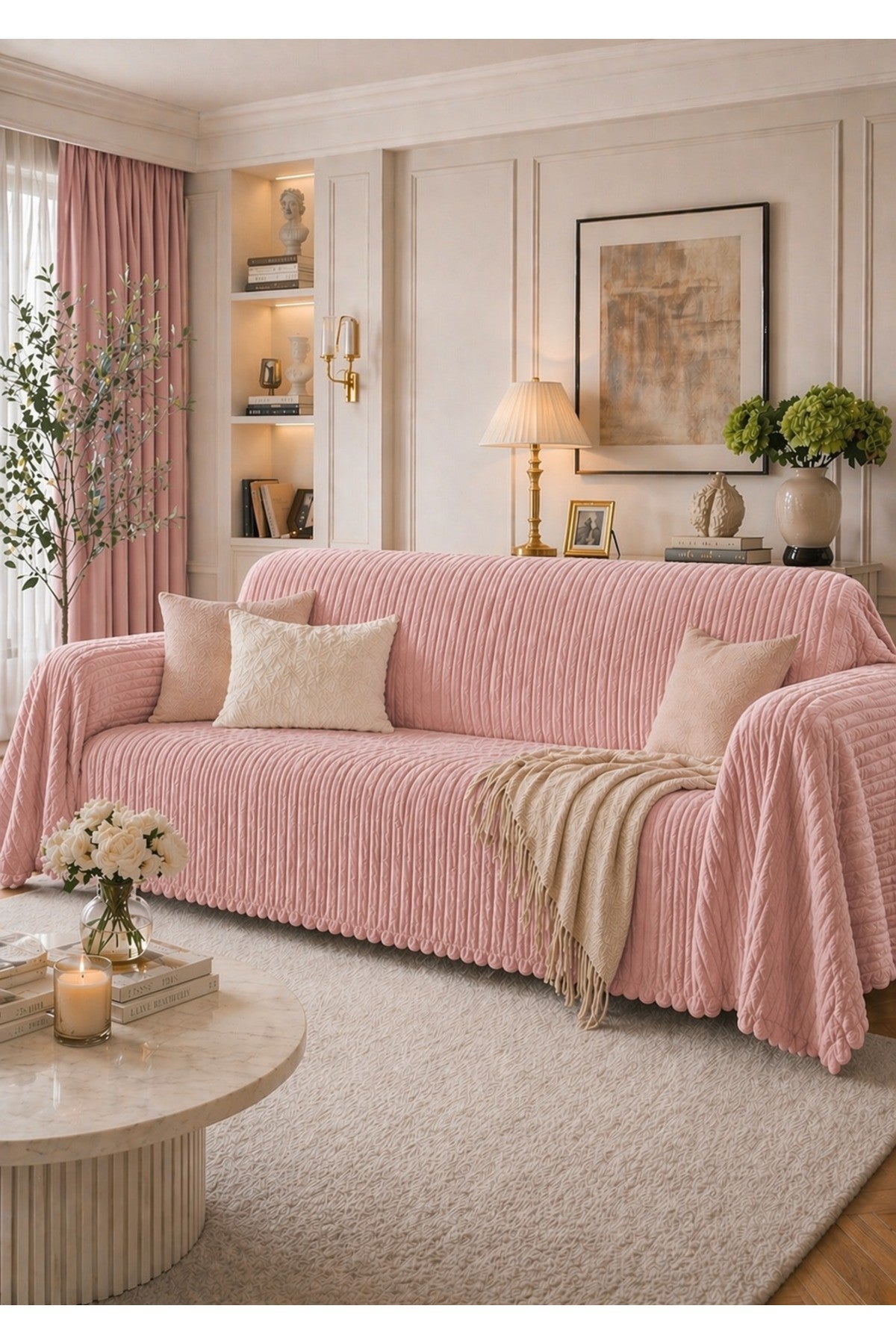 Premium Çizgili Kırık Beyaz Koltuk Örtüsü – Kaymaz, Şık ve Modern Tasarım